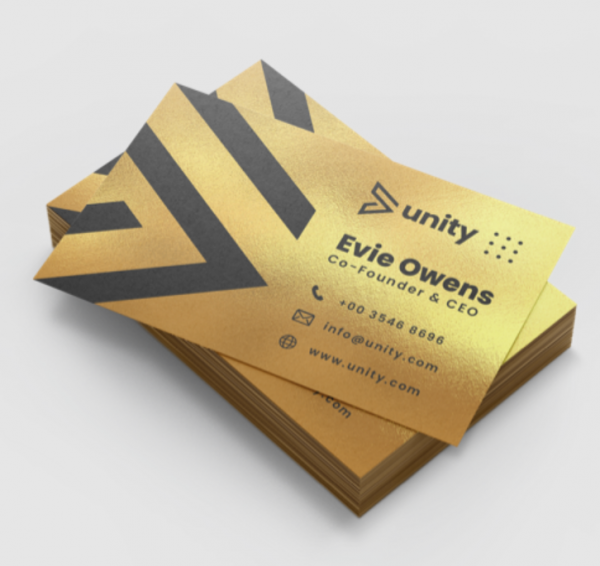 Kombinasi kertas dan bahan metalik